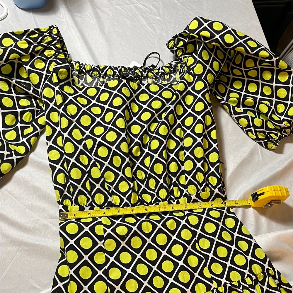 Guess Vibrant Lime and Black Patterned Long Sleeve Dress - Picture 6 of 12